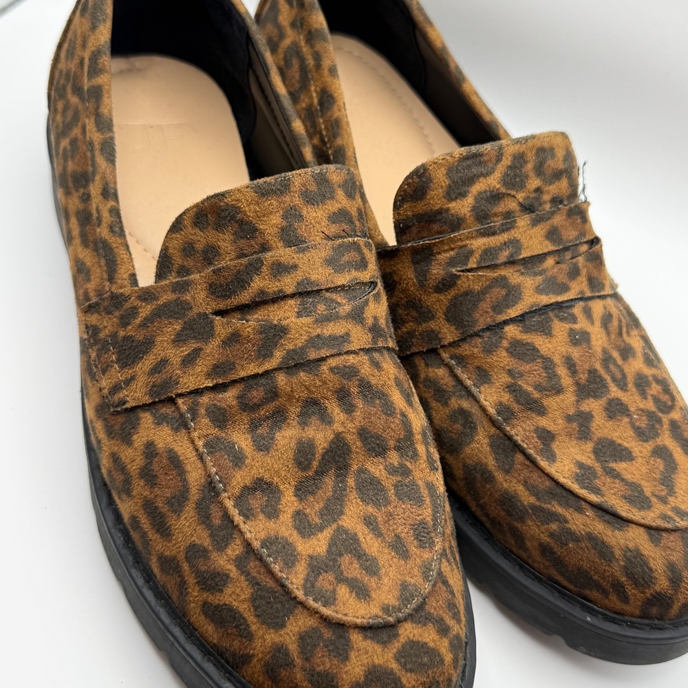 JF Danica Leopard Penny Loafers Womens 7 Animal Print Chunky Preppy Office Retro